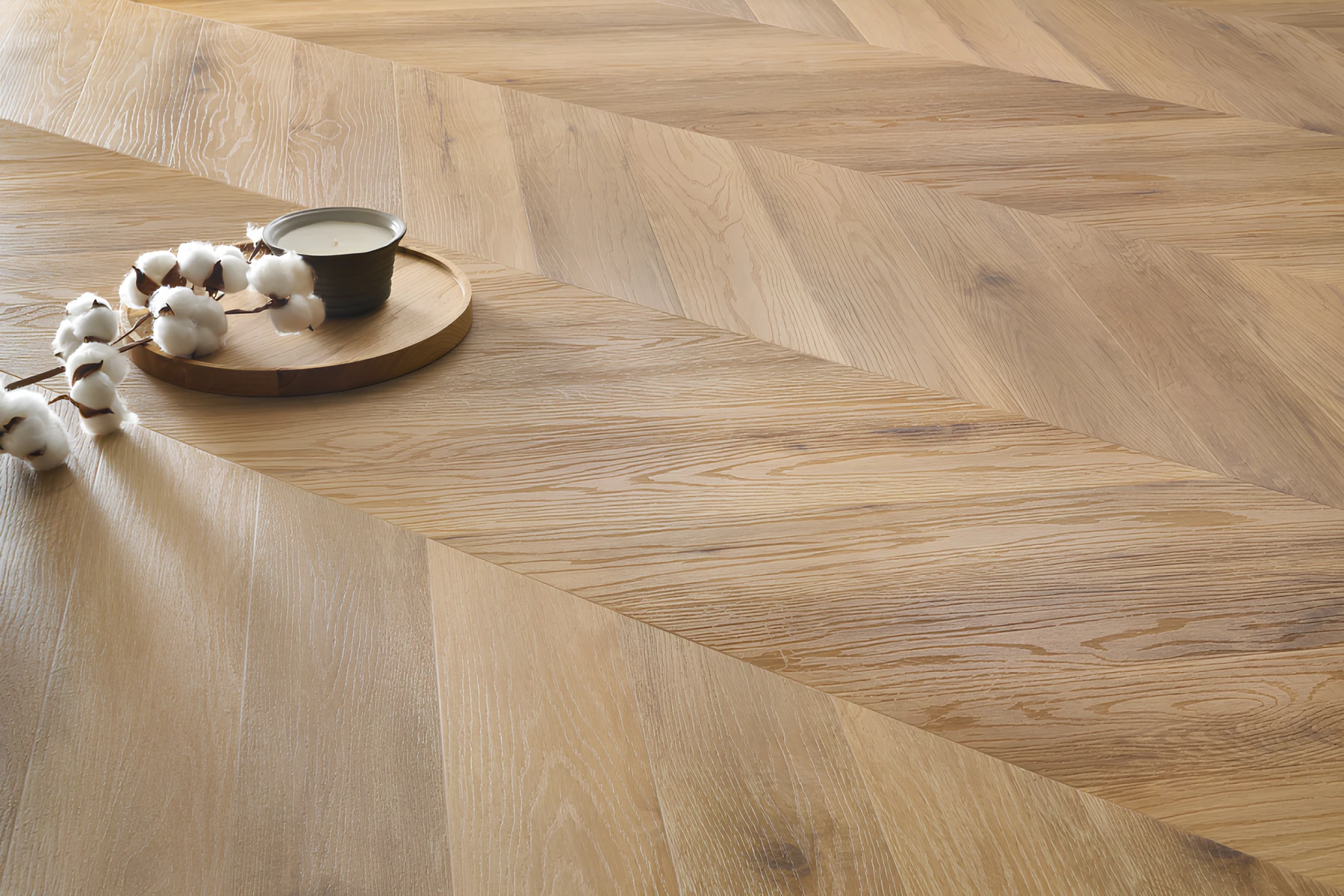 Arbiton-Amaron-Chevron-Dub-Wembley-CLC-159-interier