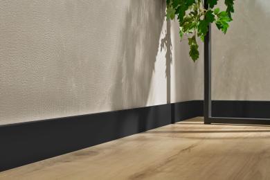 arbiton-stiqxl-monocolor-cierna-200-interier-2